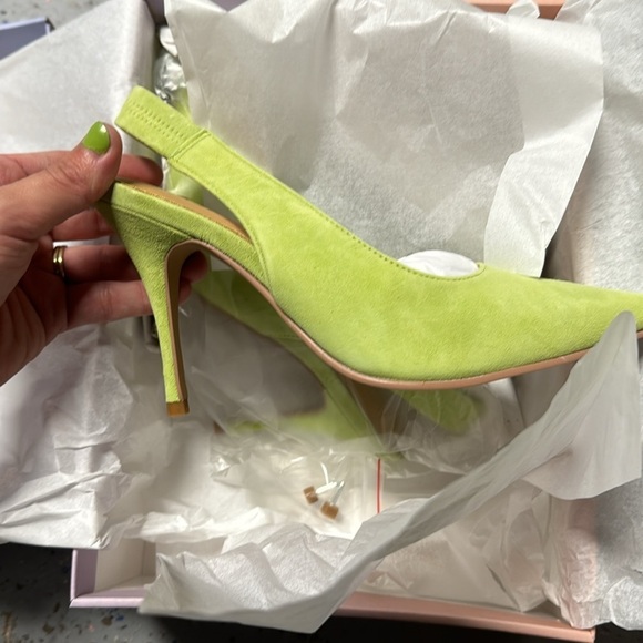 Lisa Vicky Piper Pointed Toe Slingback Pump Lime Green - Picture 4 of 5